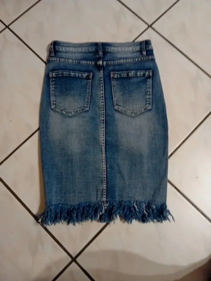 Jupe en jeans - photo numéro 2