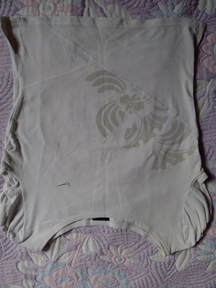 Tee-Shirt écru de Nike en 34-36
