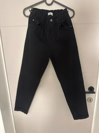 Jean noir Bershka – Taille 34