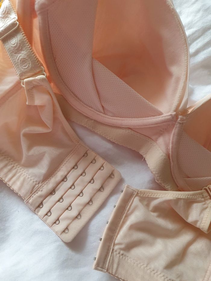 Soutien gorge NEUF Newchic 105E - photo numéro 4