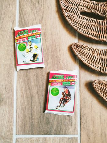 🏒 Lot 2 boosters paquets de cartes de Hockey américain Nhl Score 1991 Made in USA REF4