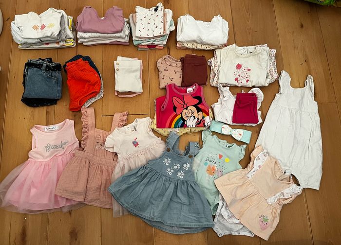 Habille bébé fille 1/3 mois