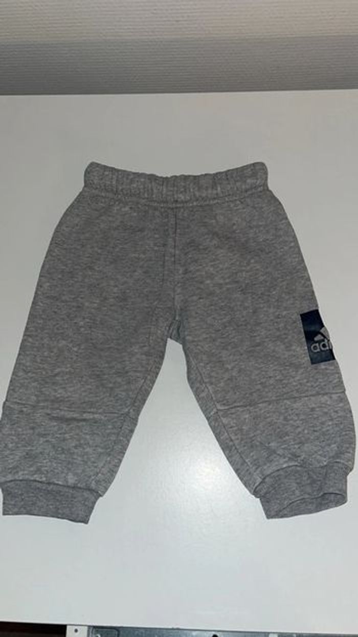 đž Jogging adidas bĂ©bĂ©