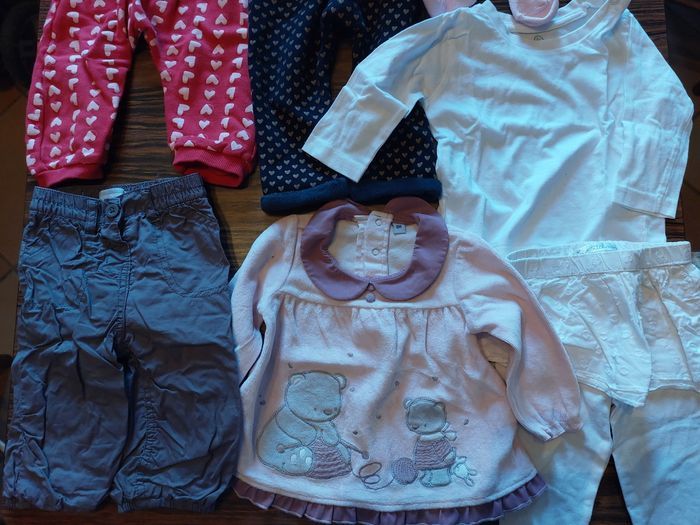 Lot vêtements fille 6mois - photo numéro 2