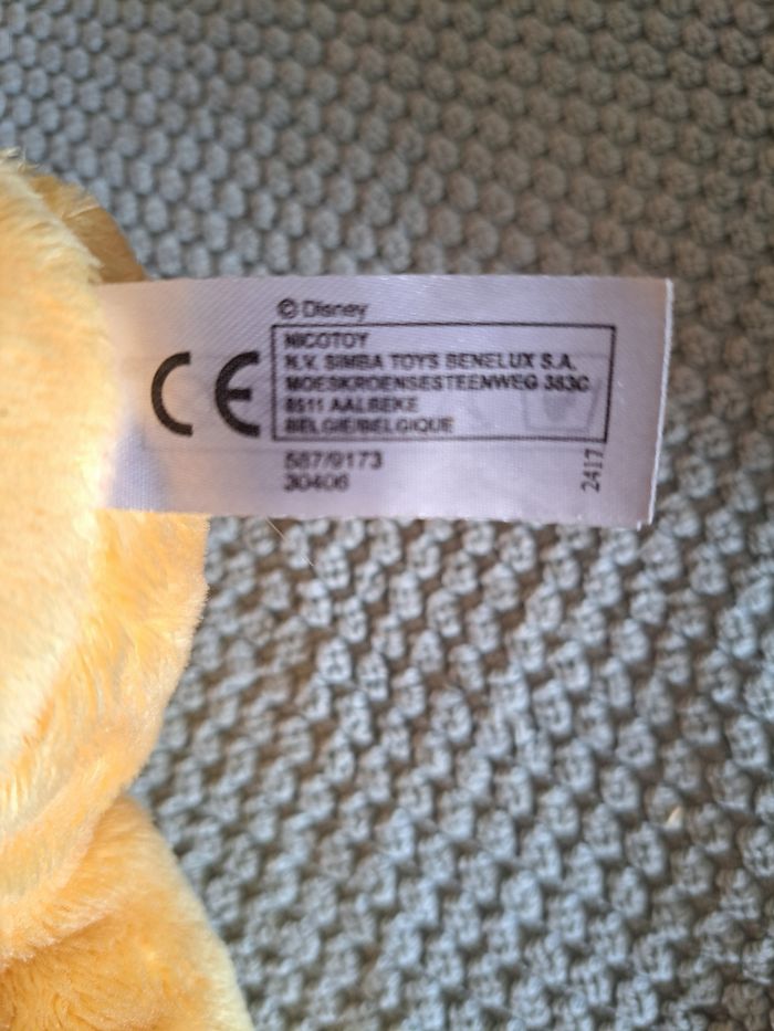 Peluche Winnie the Pooh - photo numéro 3