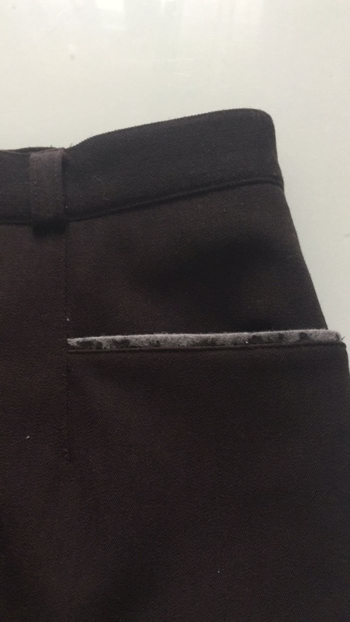 Jupe noire - photo numéro 3