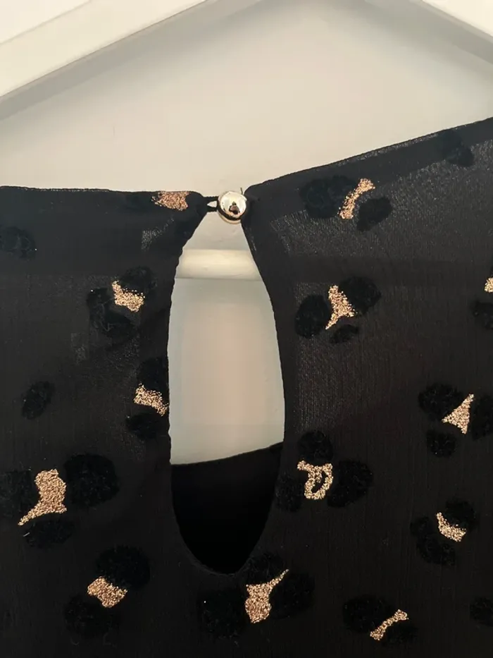 Blouse, noir, imprimé léopard brillant - photo numéro 6