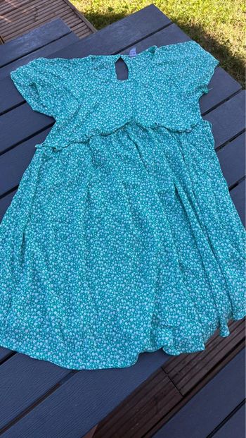 Robe fleurie verte et blanche Kiabi fille taille 12 ans