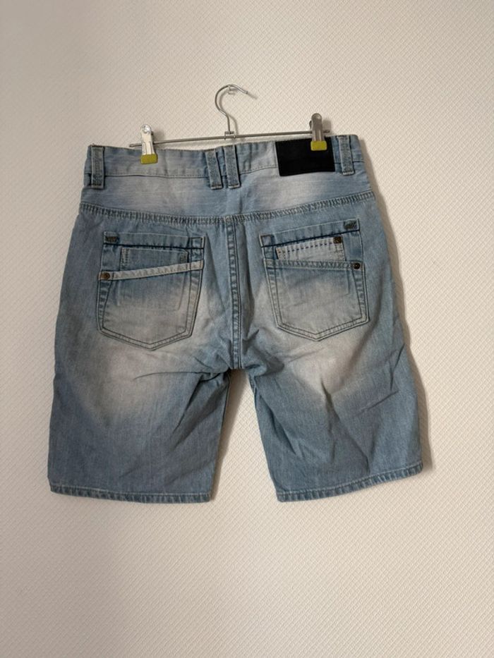 Short en jean en très bon état taille 40 terance kole - photo numéro 3