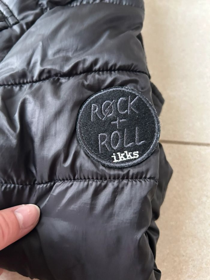 Doudoune réversible noire et carreaux garçon IKKS 5ans - photo numéro 4