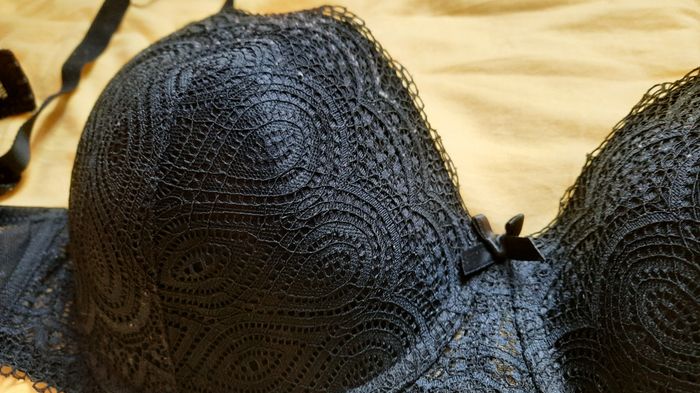 soutien gorge noir - photo numéro 2