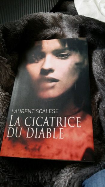 La cicatrice du diable Laurence