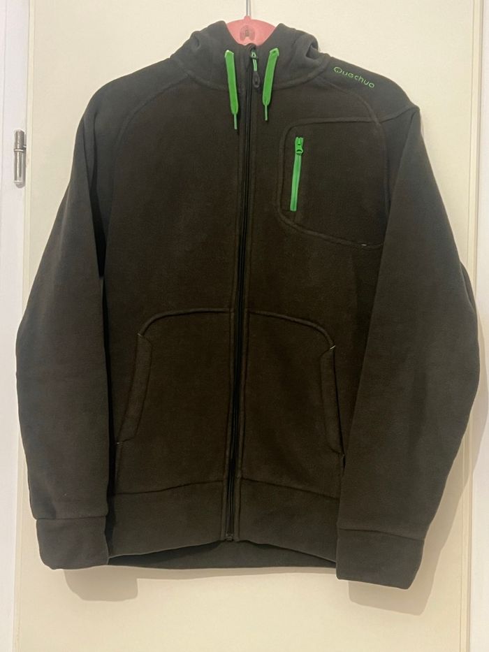 Polaire capuche femme très bon état