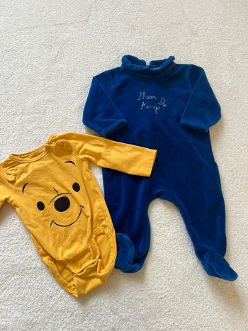Lot body et pyjama 3 mois