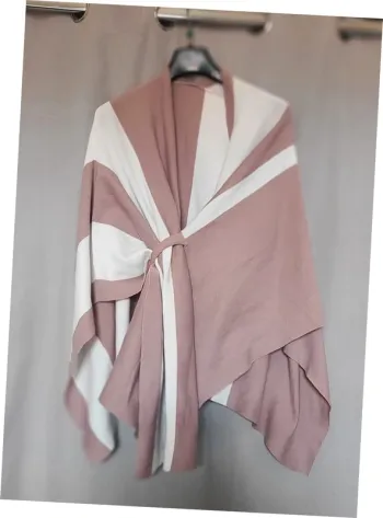 Cardigan neuf taille M – style doux & tendance