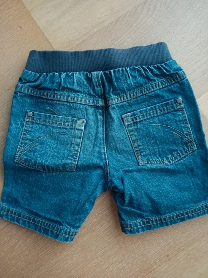 Short 24 mois - photo numéro 3