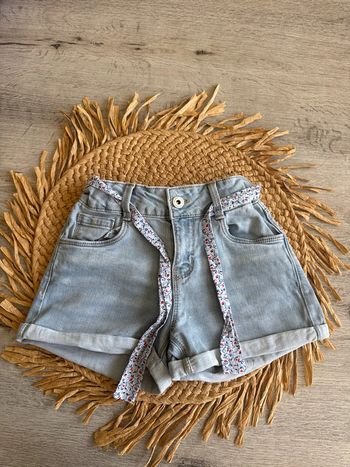 Short en jeans okaidi 10 ans