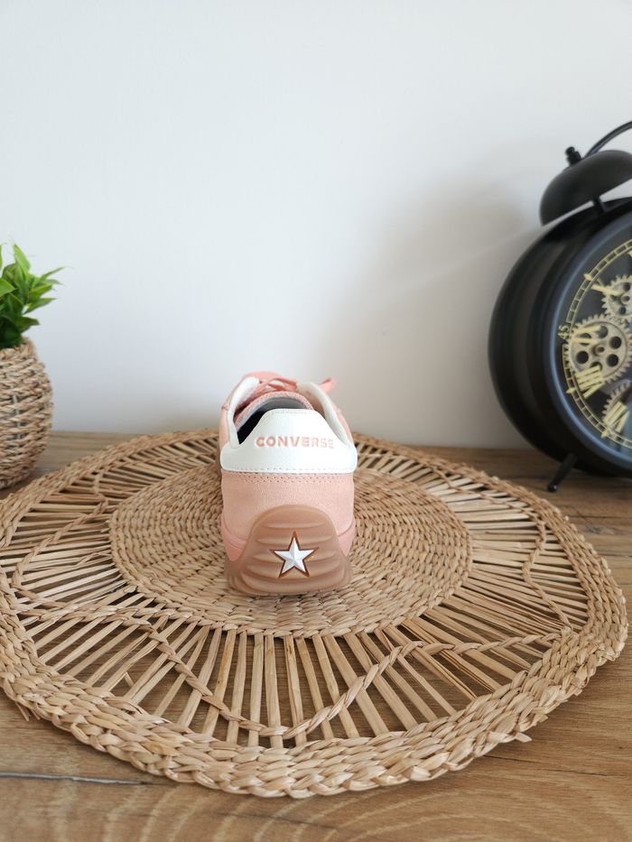 Baskets en Daim Rose Converse Pointure 40 - photo numéro 4