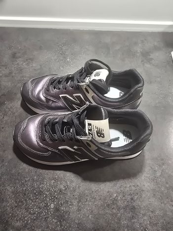 New Balance 574 (WL574WNF)