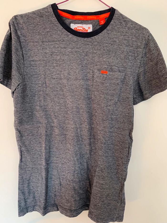 T shirt Superdry Taille S marine