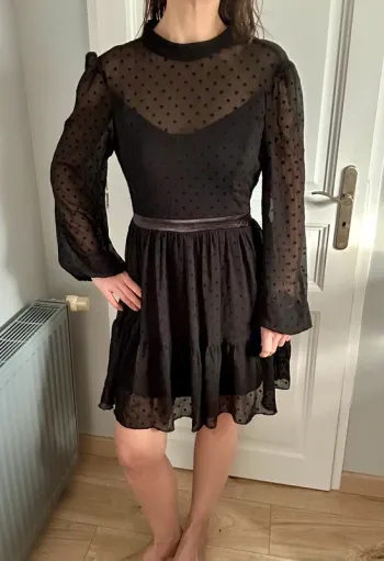 Robe noire chic & semi transparente – Naf Naf taille 38