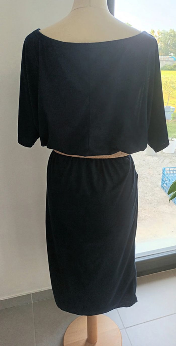 Robe longue manches courtes tombantes - photo numéro 4