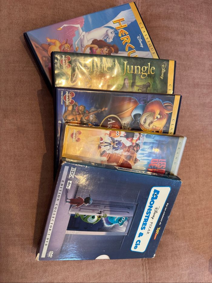 Lot de dvd Disney - photo numéro 2