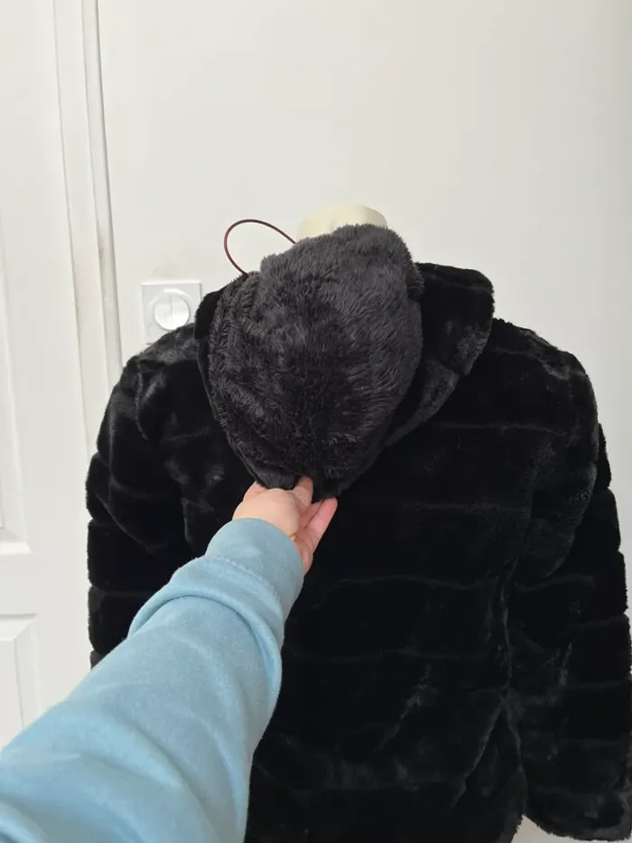 Manteau doux noir - photo numéro 6