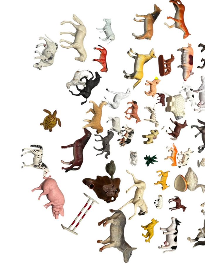 Lot de 64 figurines d’animaux de la ferme - photo numéro 2
