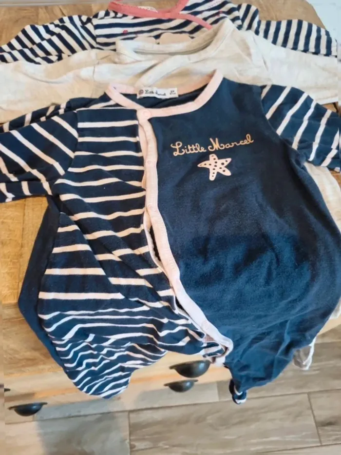 Lot de 4 pyjamas léger 1 pièce 6 mois - photo numéro 7