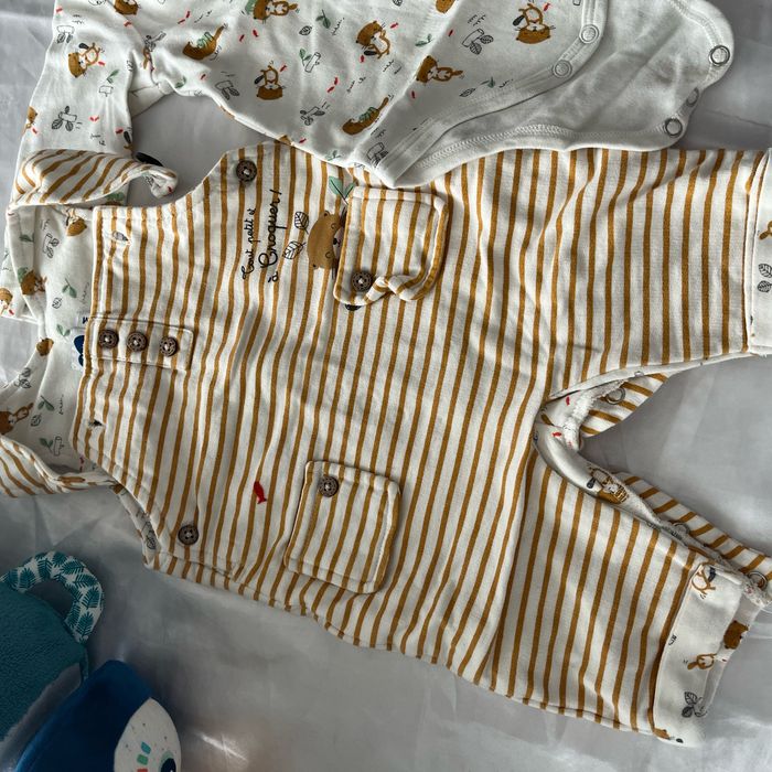 Salopette 3 mois mot d’enfant - photo numéro 3