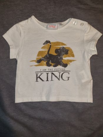 T-shirt Roi Lion taille 3 mois