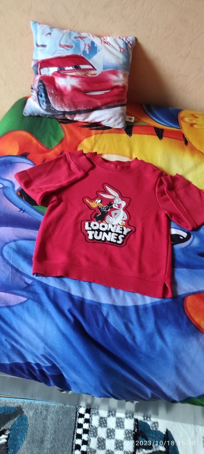 Lot 2 sweats Looney Tunes 6 ans - photo numéro 3