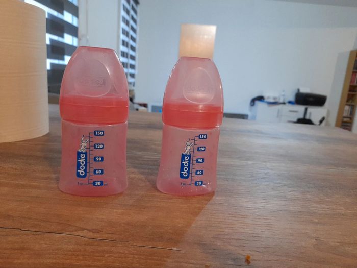 Lot de 2 biberons dodie rose