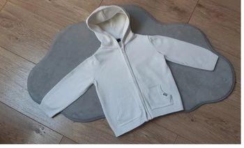 Gilet à capuche kiabi 24 mois en très bon état