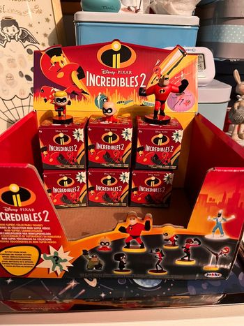 Mini figurines surprise les indestructibles 2 Disney pixar