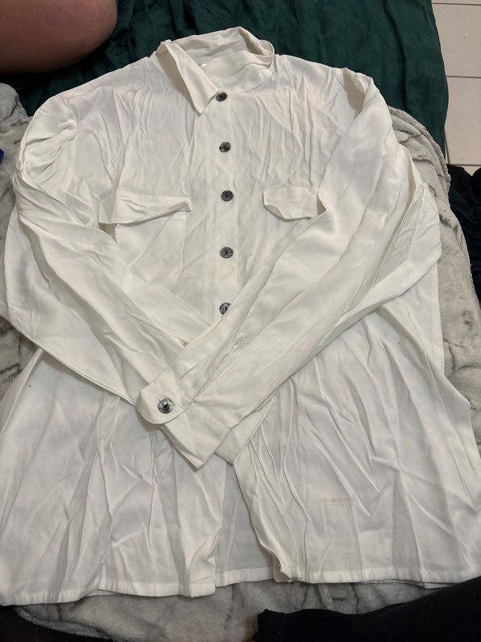 Chemise