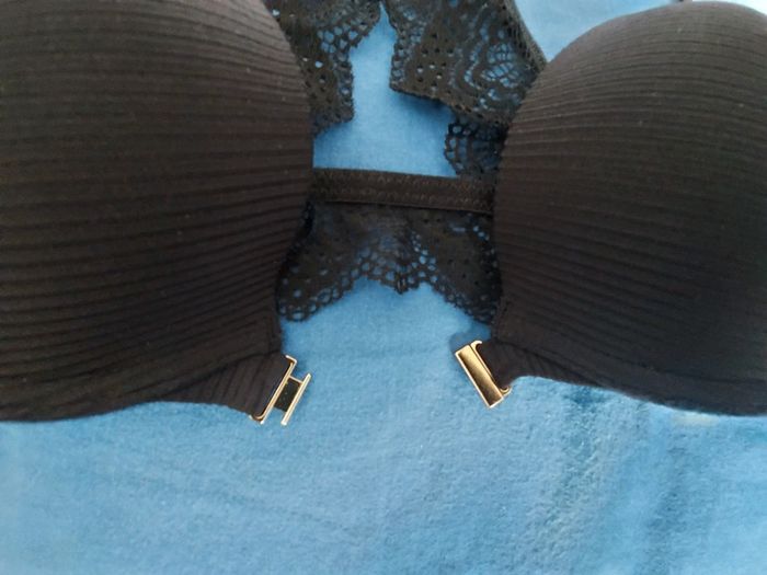 Soutien gorge - photo numéro 2