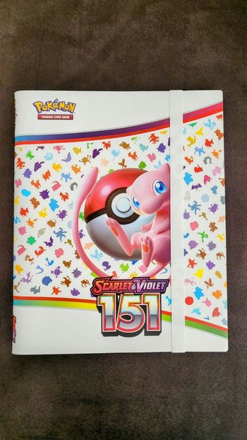 Classeur pour  cartes Pokémon