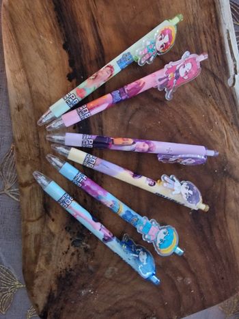 Lot de 6 stylos Kpop Demon Hunter neuf