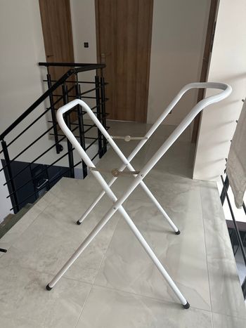 À vendre grand support de bébé beaba