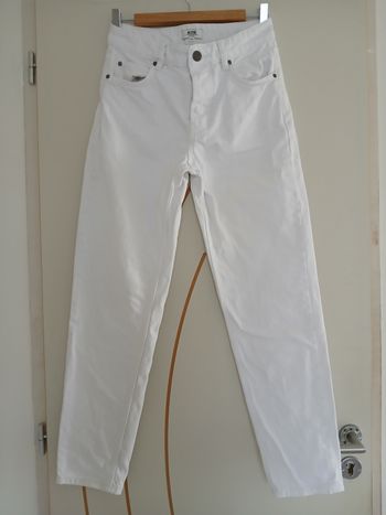 Jean BZB homme taille 34 coupe relaxed 