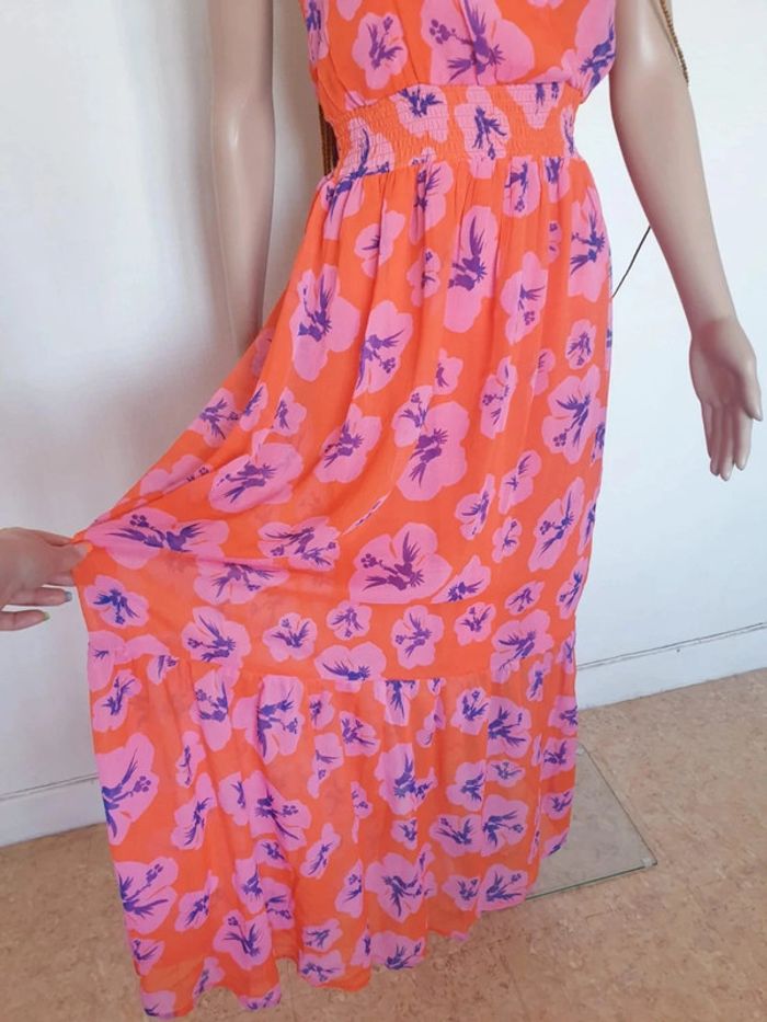 Magnifique robe longue fleurie - photo numéro 2