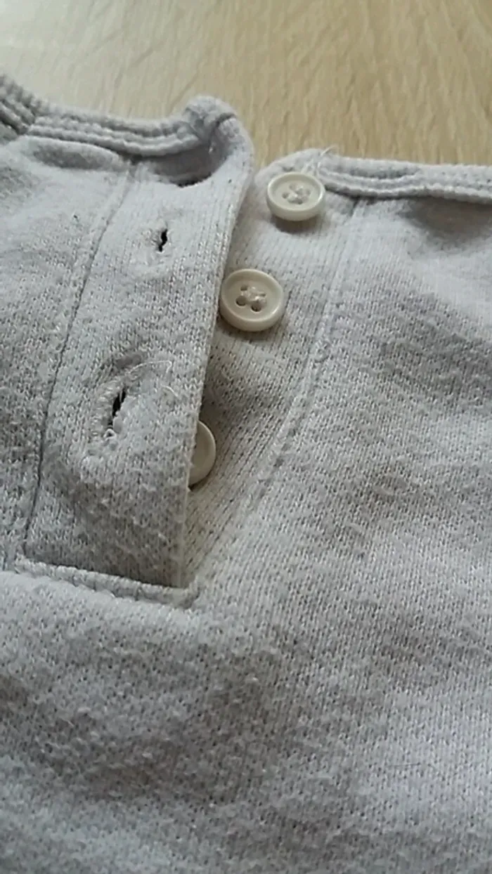 Pull 3-6 mois 68cm - photo numéro 5