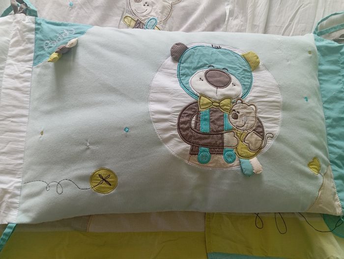 Lot tour de lit+rideaux+mobile musical+gigoteuse - photo numéro 5