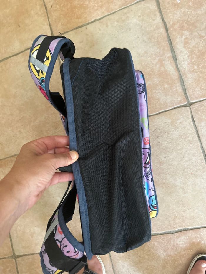 Cartable Smiley - photo numéro 3