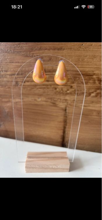 Boucle d’oreille femme forme de goutte