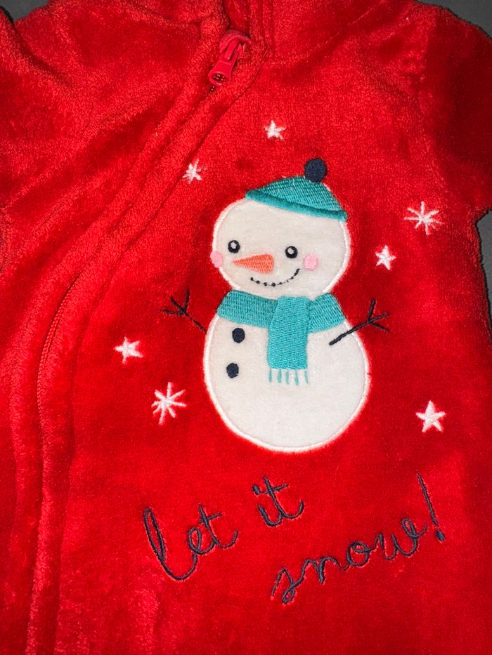 Sur pyjama rouge de noel - photo numéro 2