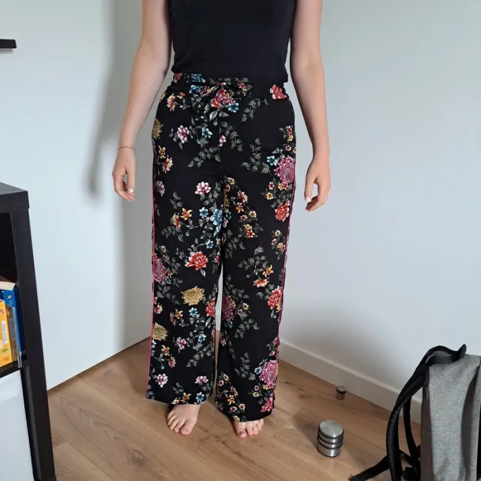 Pantalon fluide fleuri - photo numéro 4
