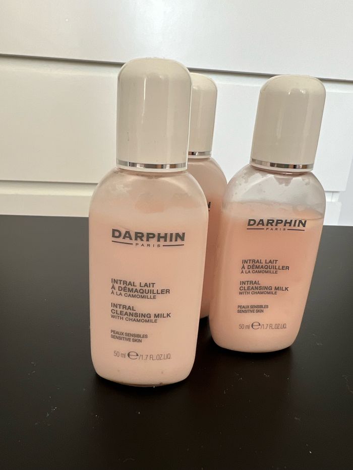 Darphin Intral lait démaquillant à la camomille 3 x 50 ml - photo numéro 2